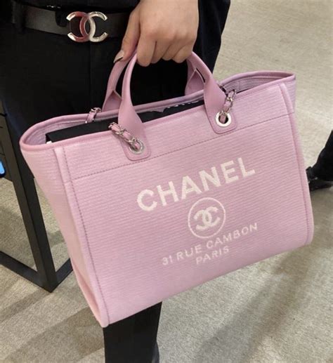 chanel deauville tote 2018 price|chanel deauville tote 2022.